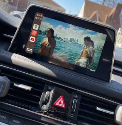 Vídeo passando na tela do CarPlay